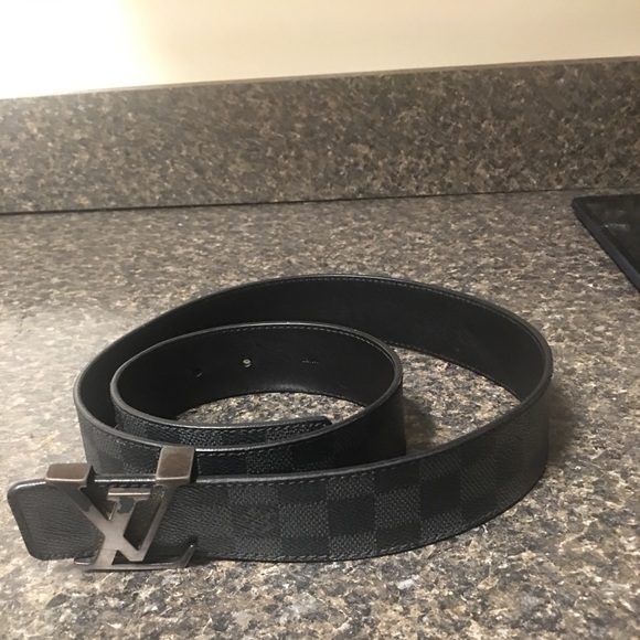 Louis Vuitton belt black - Picture 1 of 5